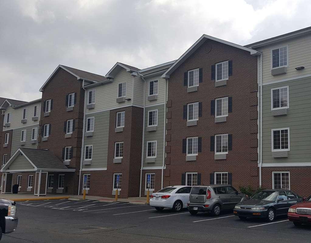 Extended Stay America Select Suites - Akron - South Portage Lakes Kültér fotó